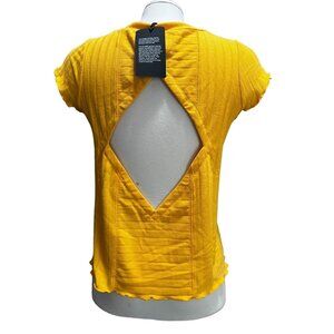 Chaser Diamond Backless Ribbed Short Sleeve Casual Blouse Sz Small Womens Yellow